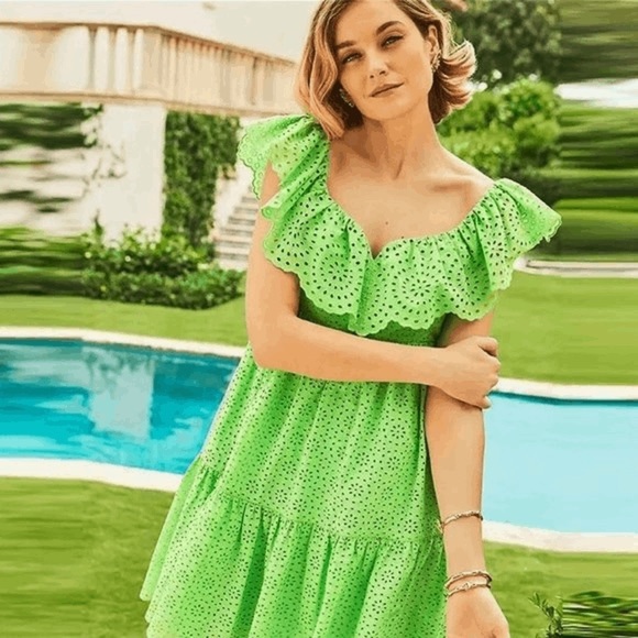 LILLY PULITZER Asteria Eyelet Babydoll Dress w/Pockets SIZE 8 green - Picture 2 of 9